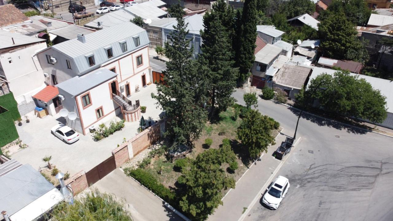 Guest House Spartak Тбілісі Екстер'єр фото
